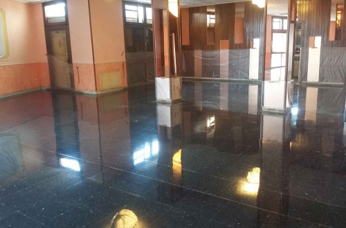 Pulidos y Abrillantados de Suelos en Hoteles en el Segrià